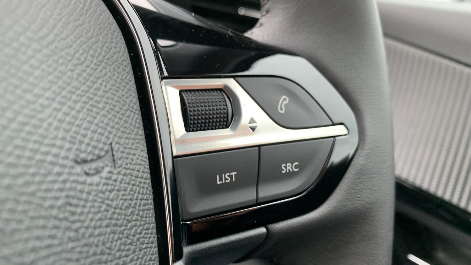 Used Peugeot 208 2023 for sale - 77018084: Photo 24