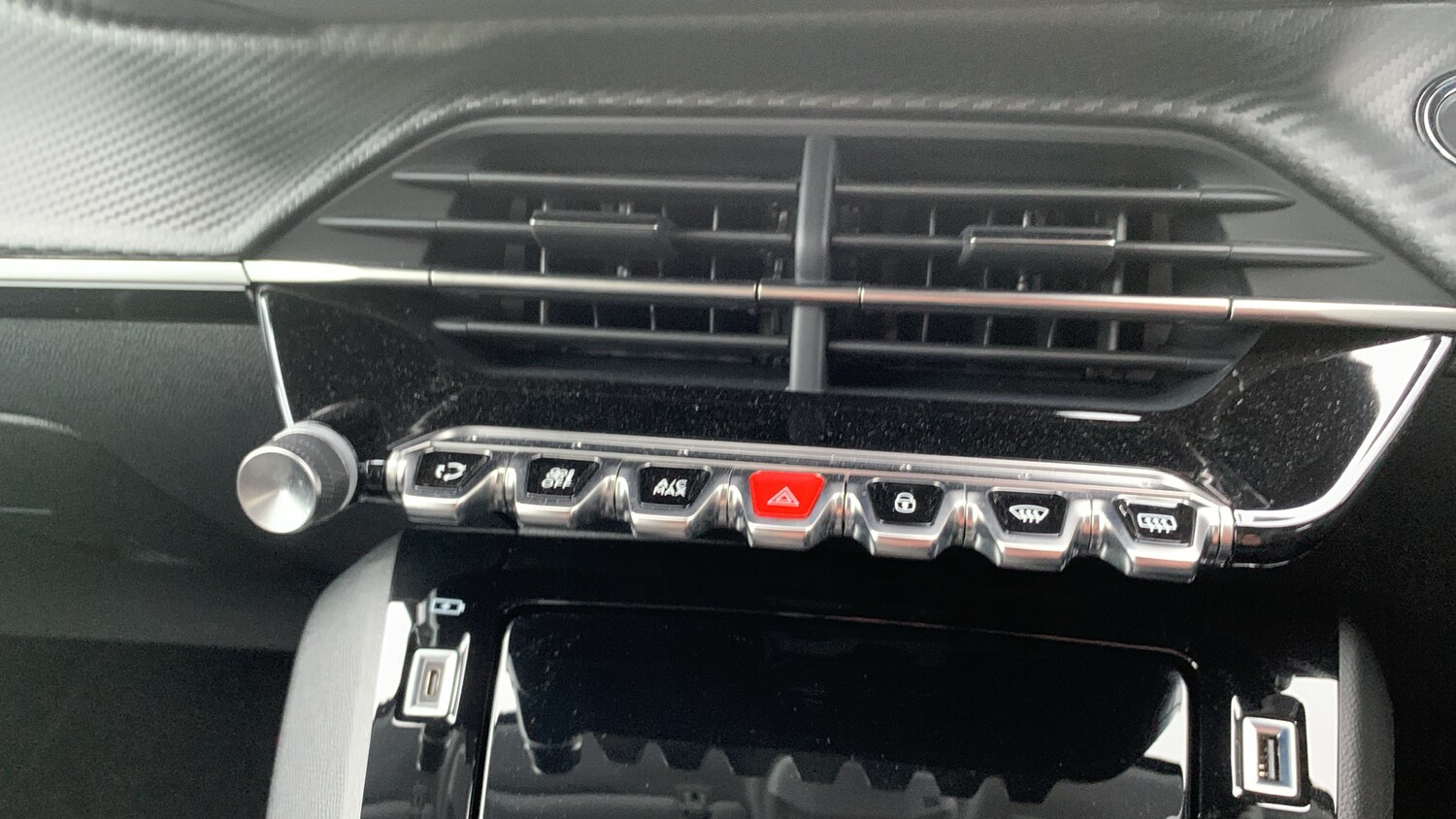 Used Peugeot 208 2023 for sale - 77018084: Photo 49