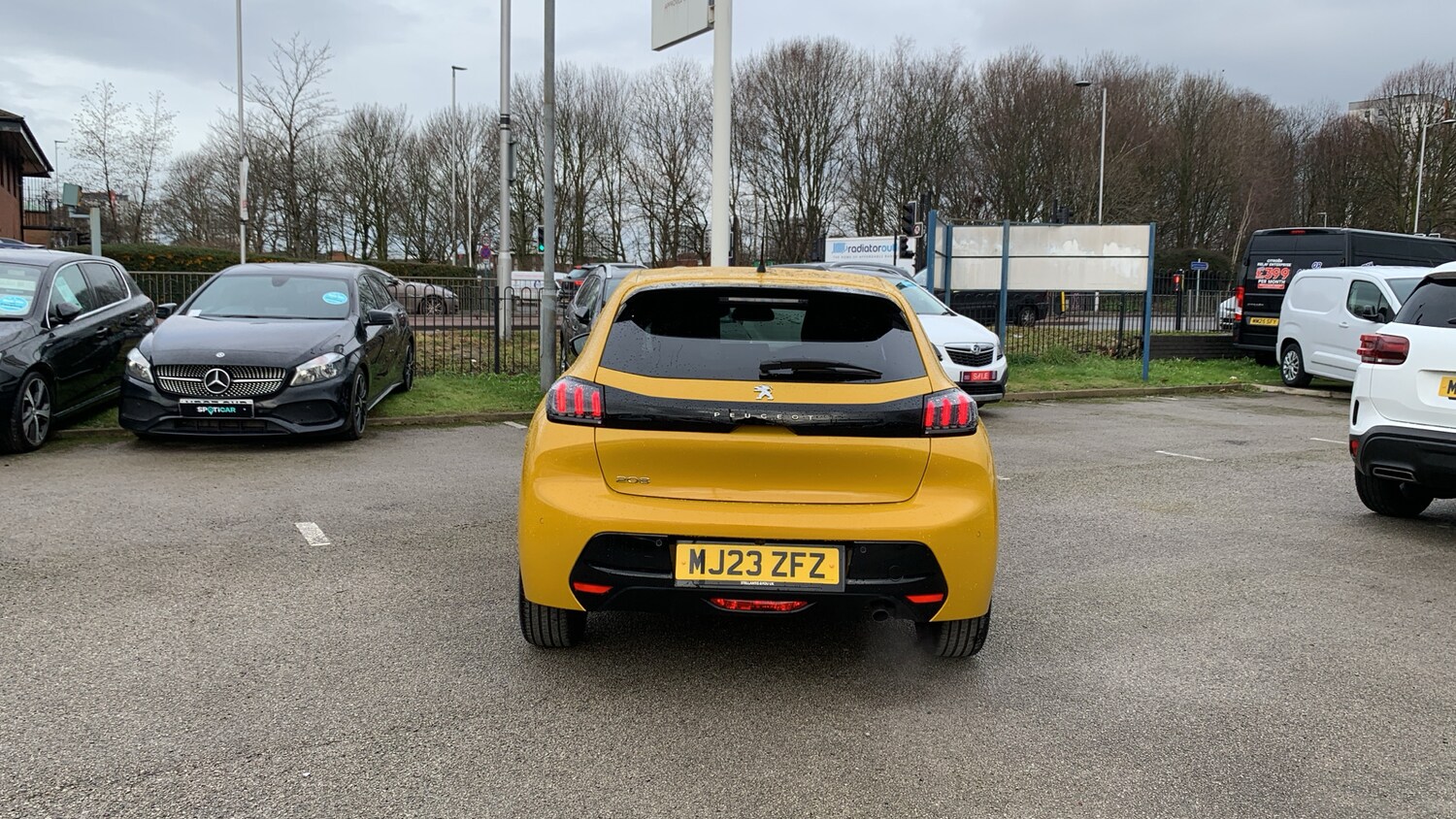 Used Peugeot 208 2023 for sale - 77018084: Photo 9