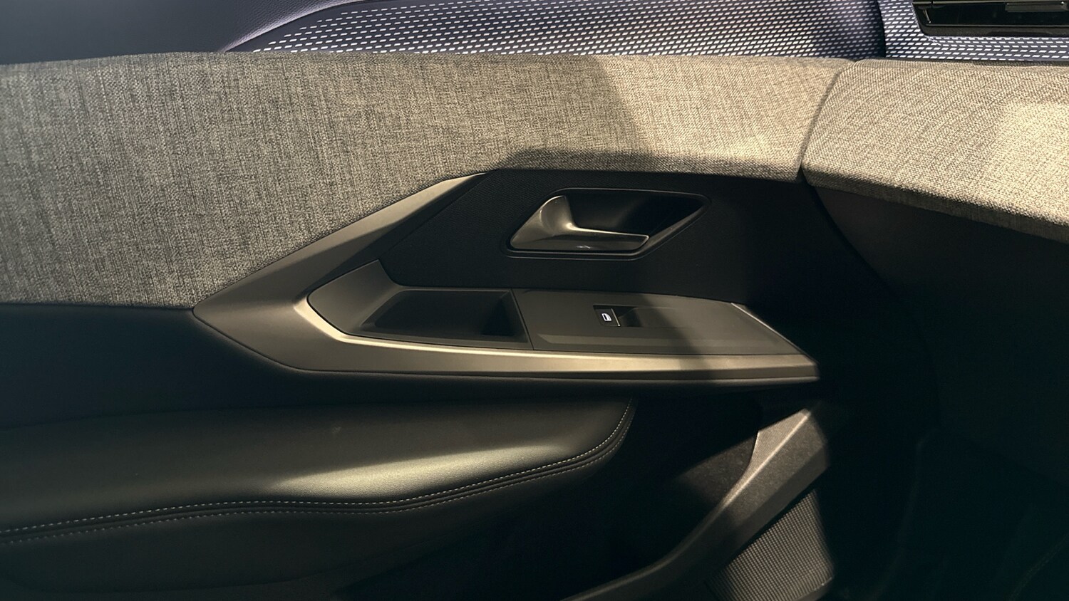 Used Peugeot 3008 2025 for sale - 77959118: Photo 41