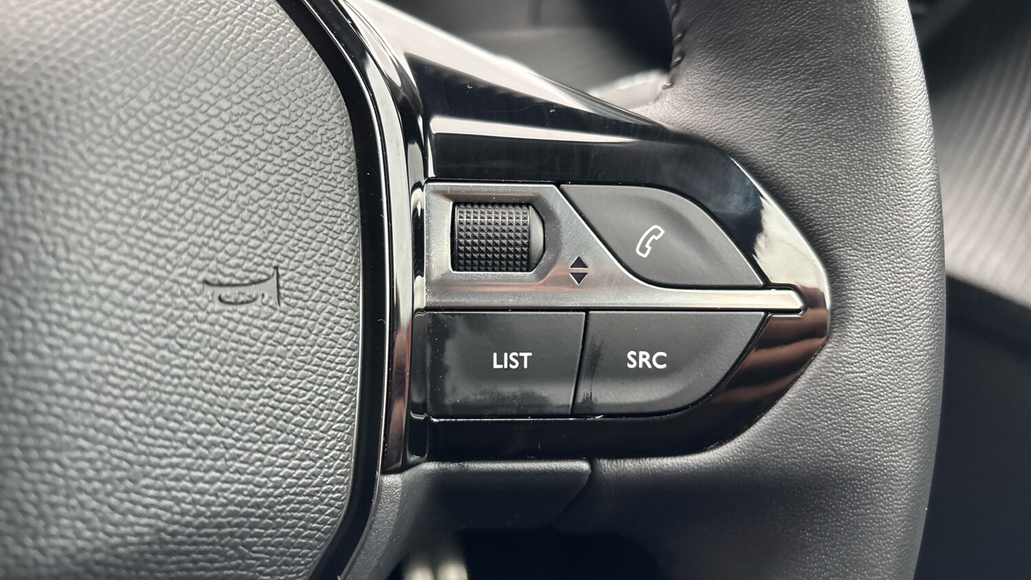 Used Peugeot 208 2023 for sale - 77511928: Photo 24