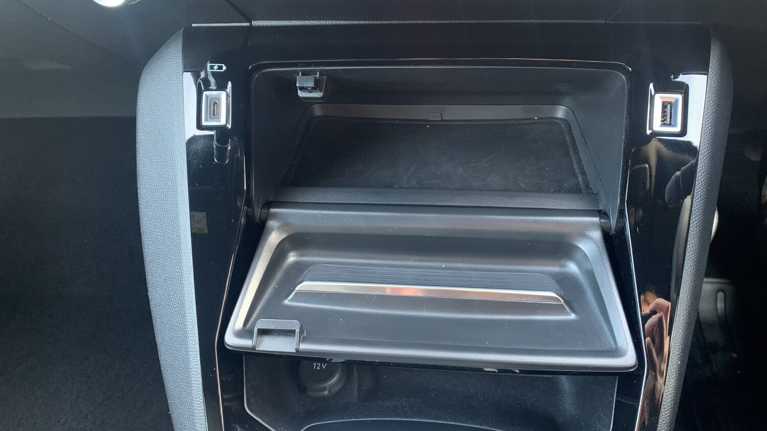 Used Peugeot 2008 2023 for sale - 78102257: Photo 38