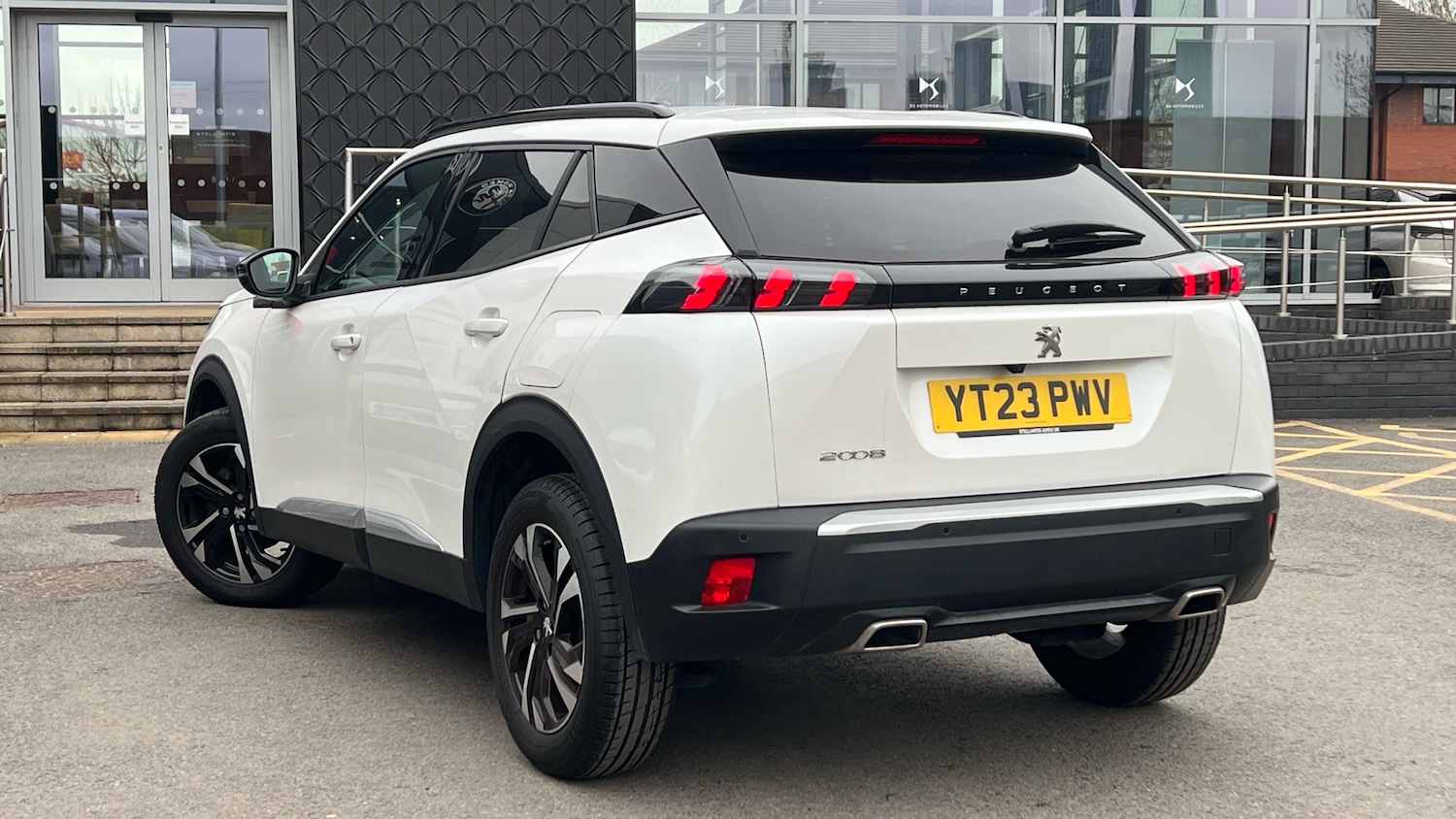 Used Peugeot 2008 2023 for sale - 78102257: Photo 5