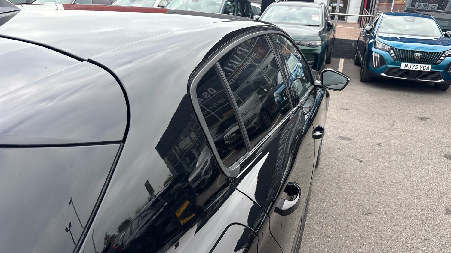 Used Peugeot 308 2024 for sale - 76043891: Photo 32