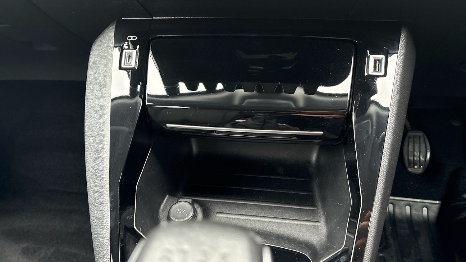 Vehicle 35