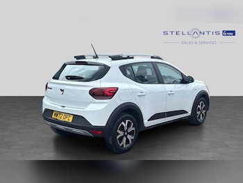 Used Dacia Sandero Stepway 2022 for sale - 79035015: Photo