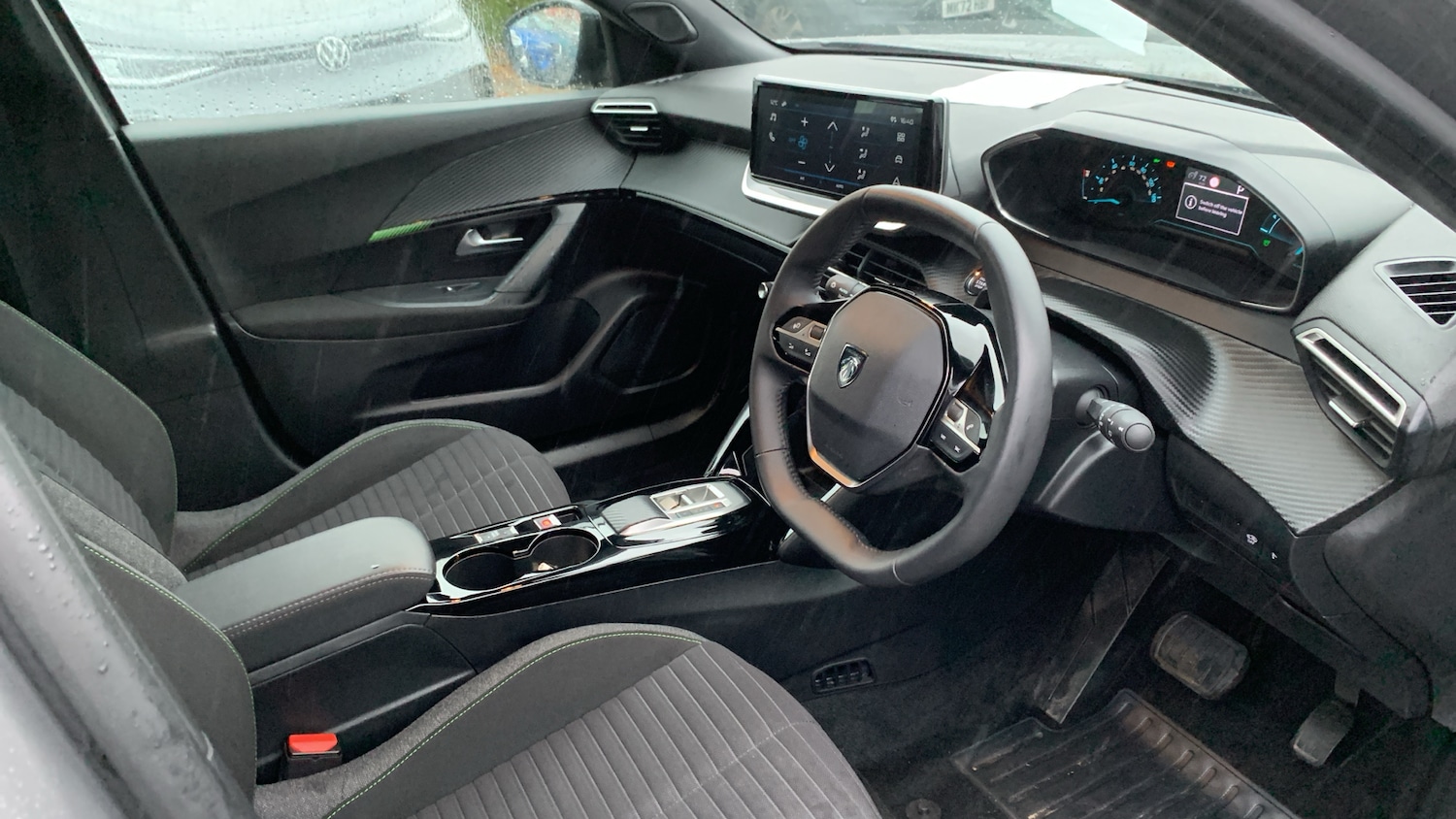 Used Peugeot 2008 2024 for sale - 76307988: Photo 11