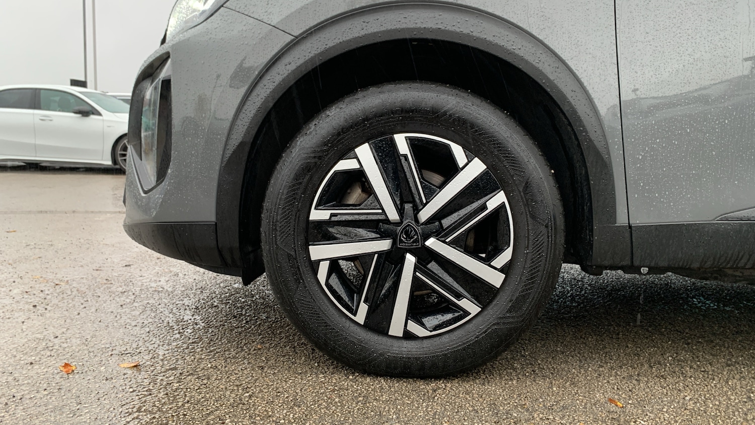 Used Peugeot 2008 2024 for sale - 76307988: Photo 14