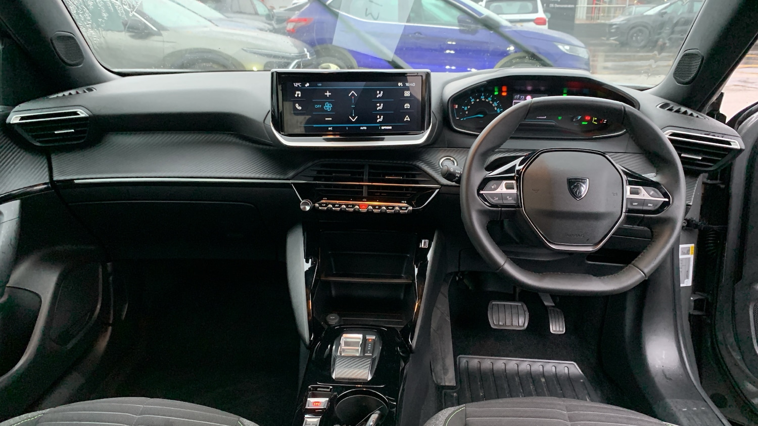 Used Peugeot 2008 2024 for sale - 76307988: Photo 4