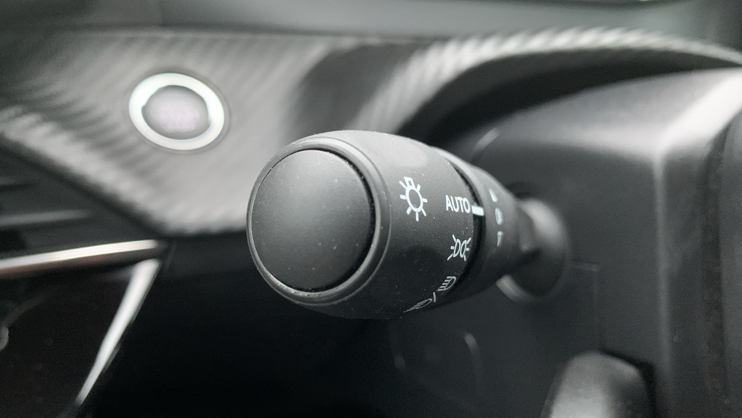 Used Peugeot 2008 2024 for sale - 76307988: Photo 40