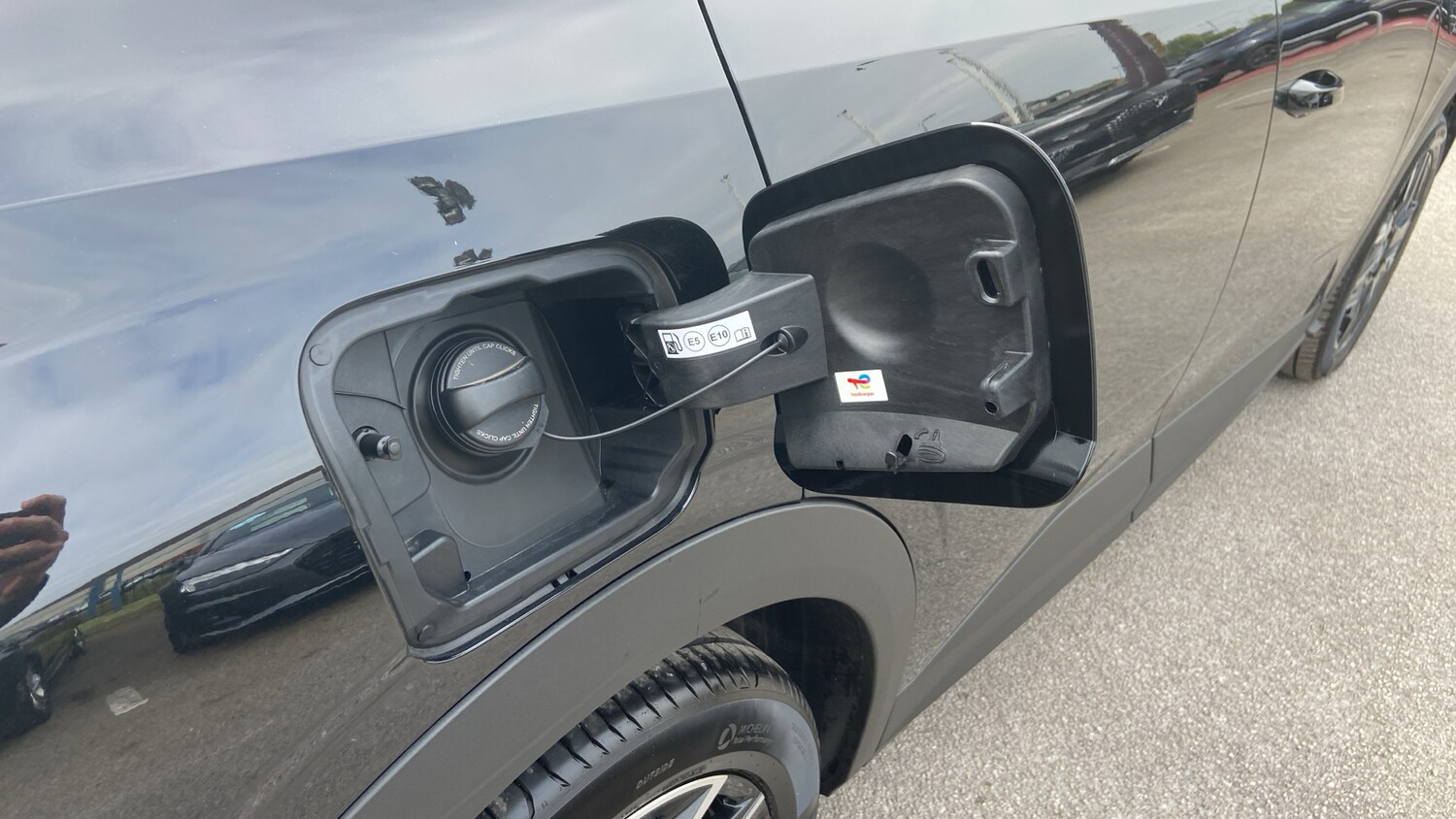Vehicle 33