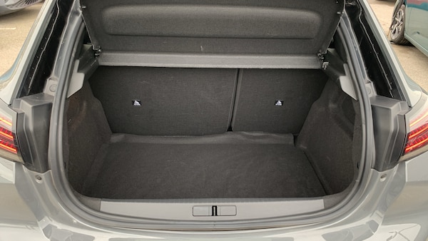Used Peugeot 208 2024 for sale - 76086031: Photo 19