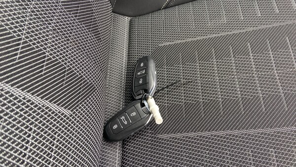 Used Peugeot 3008 2025 for sale - 75509151: Photo 60