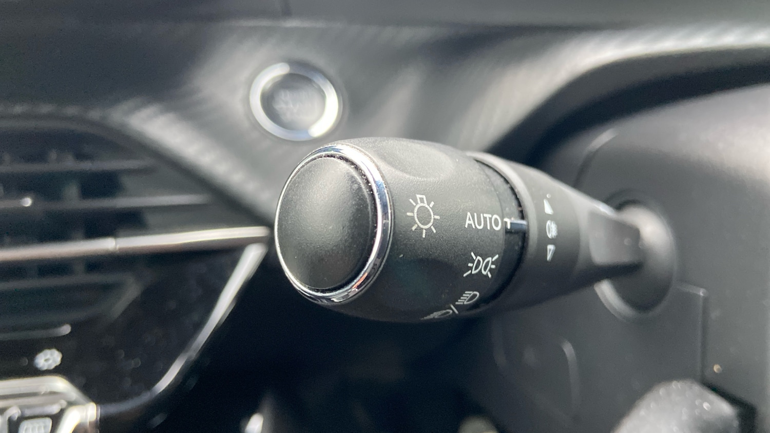 Used Peugeot 208 2022 for sale - 76033053: Photo 27