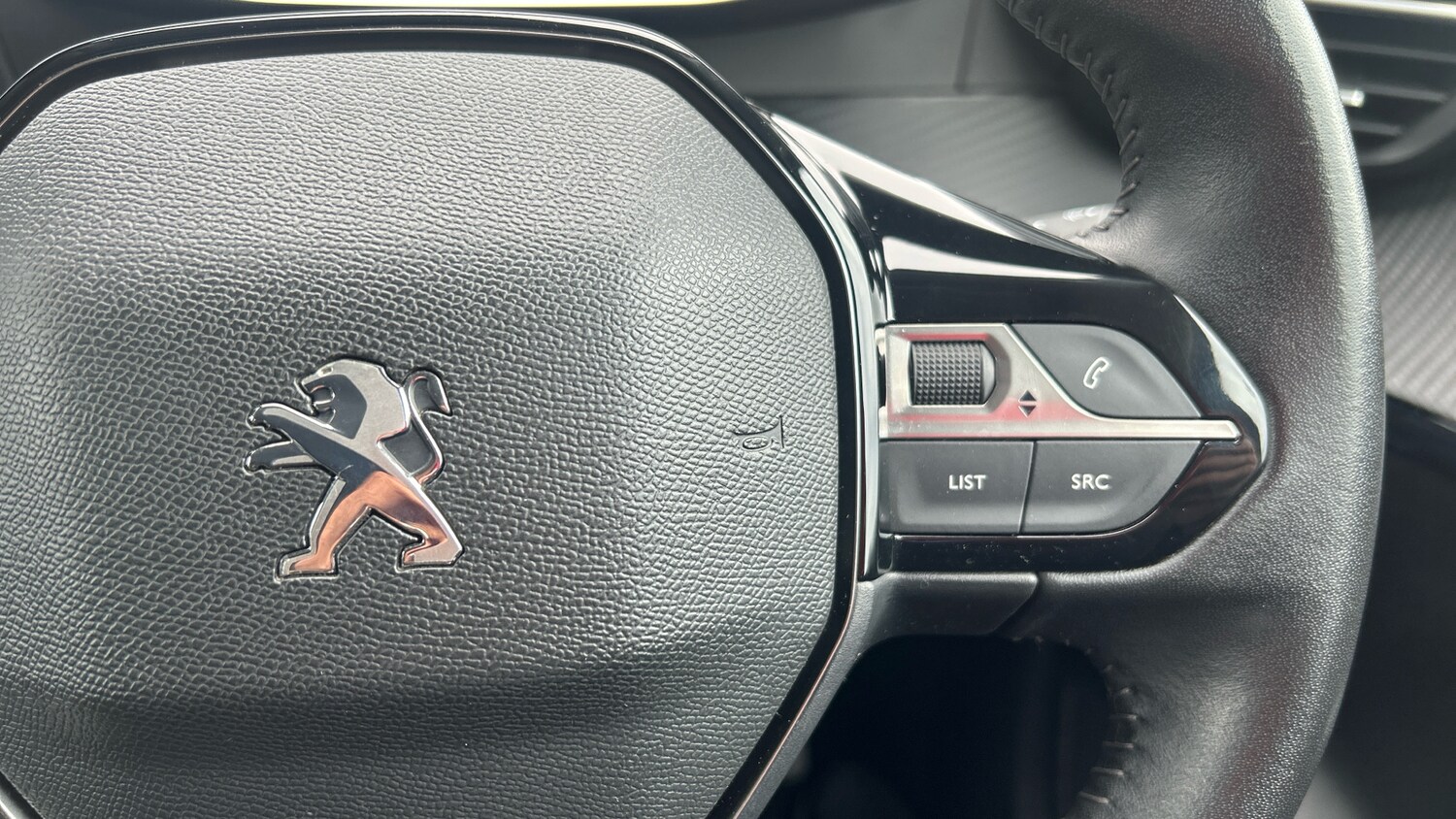 Used Peugeot 208 2020 for sale - 75733184: Photo 24