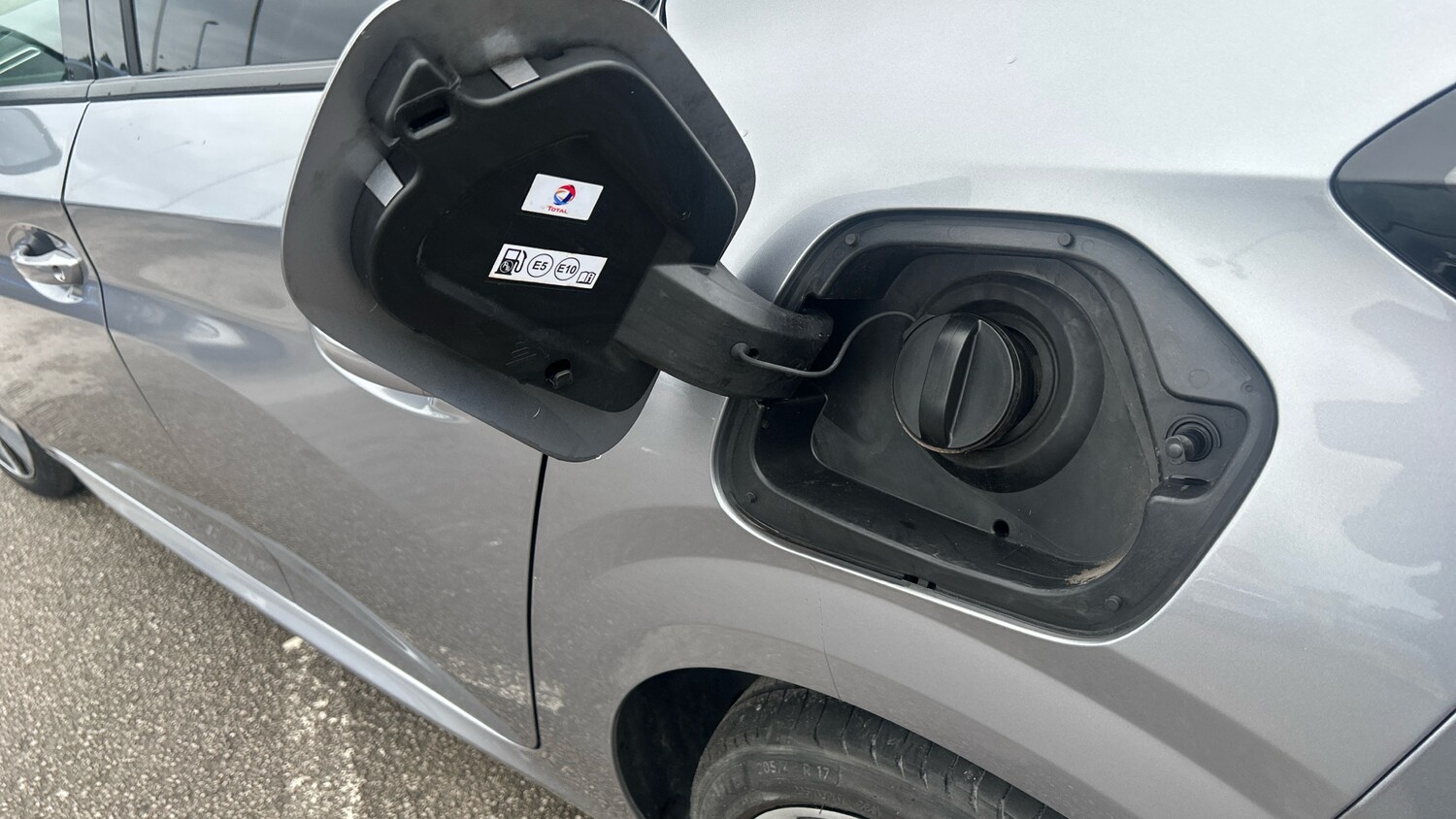 Used Peugeot 208 2020 for sale - 75733184: Photo 46