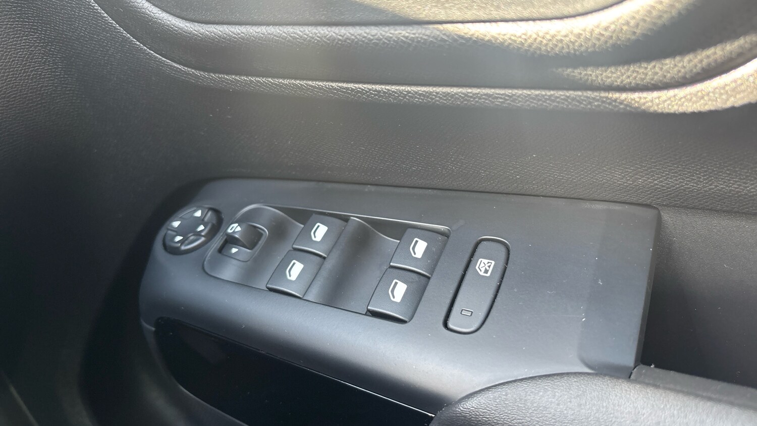 Used Citroen C5 Aircross 2024 for sale - 76003081: Photo 22