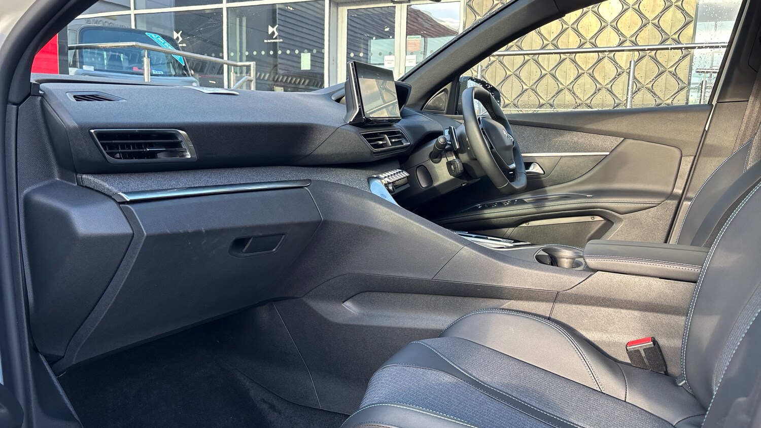 Used Peugeot 3008 2024 for sale - 77809559: Photo 12