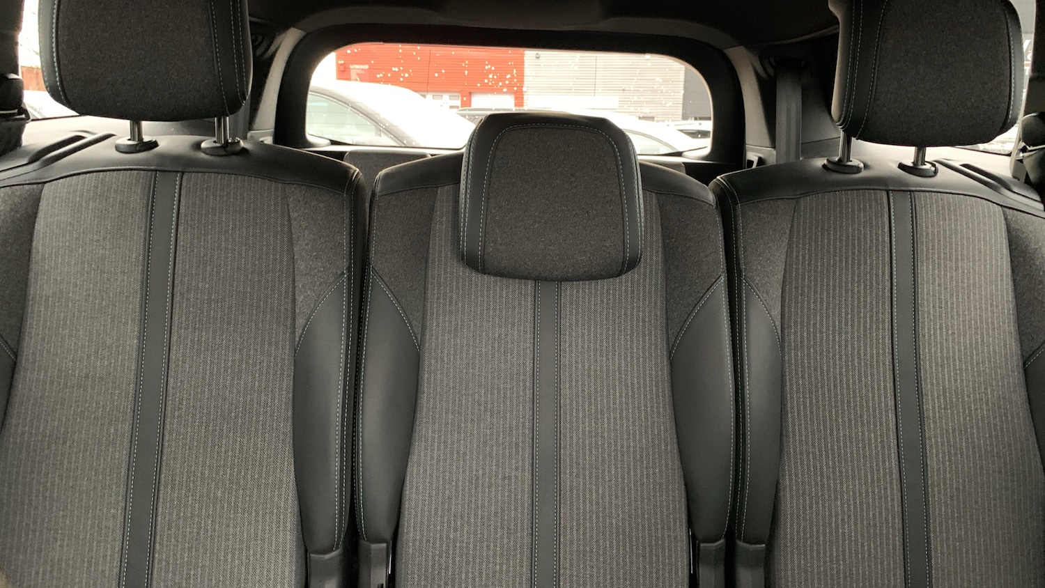 Used Peugeot 5008 2023 for sale - 76486453: Photo 25