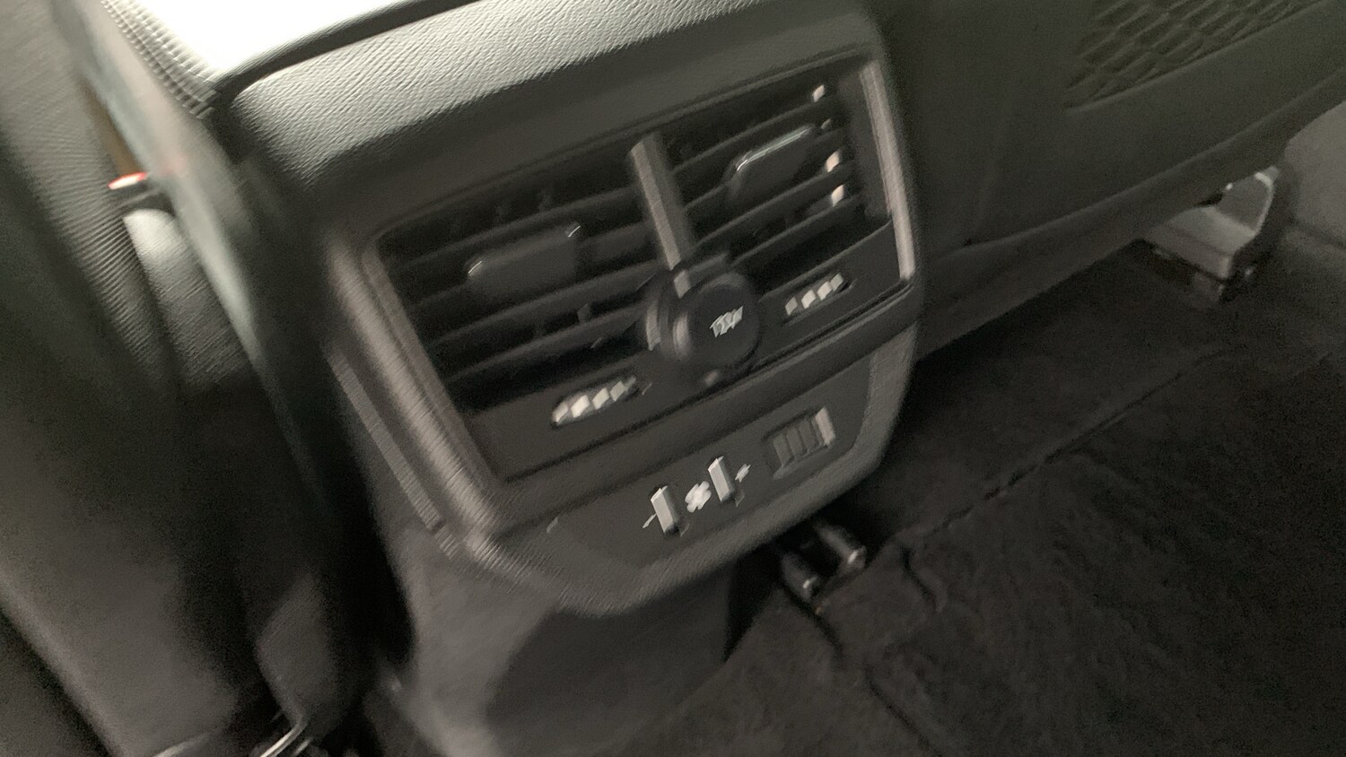 Used Peugeot 5008 2023 for sale - 76486453: Photo 36