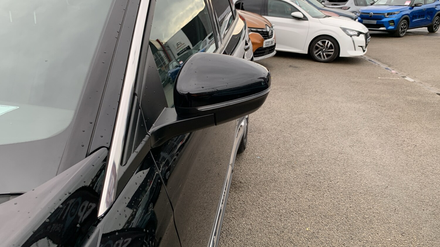 Used Peugeot 5008 2023 for sale - 76486453: Photo 41