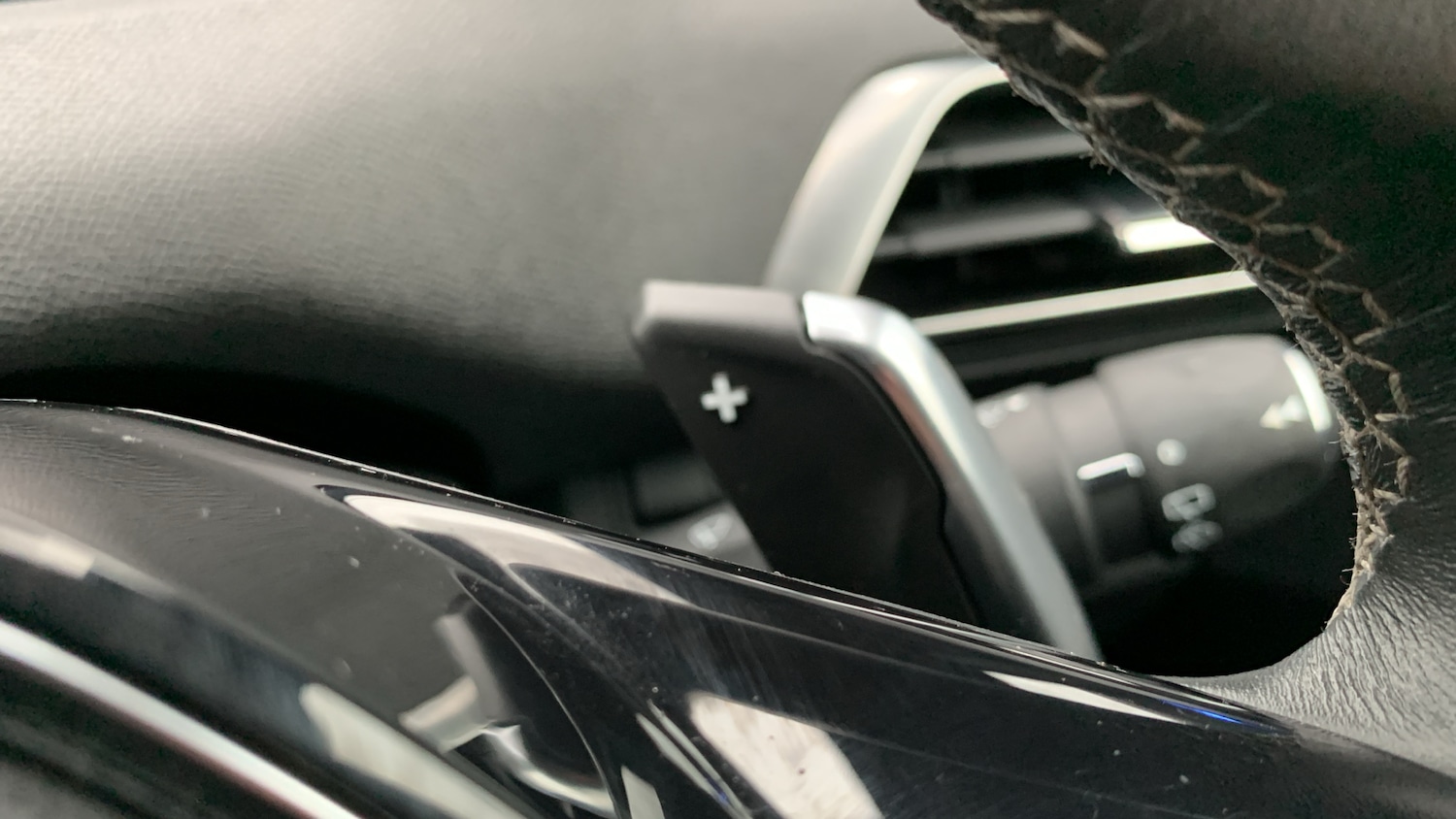 Used Peugeot 5008 2023 for sale - 76486453: Photo 46