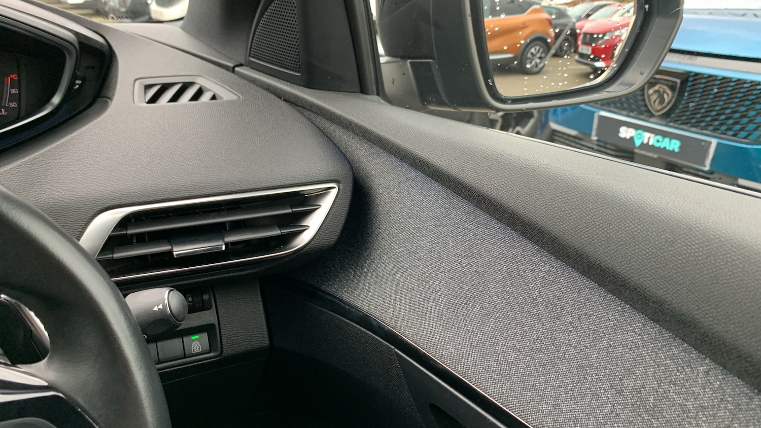 Used Peugeot 5008 2023 for sale - 76486453: Photo 50