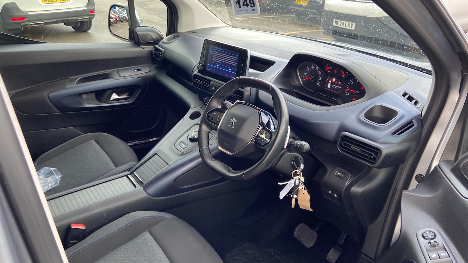 Used Peugeot Rifter 2021 for sale - 76043913: Photo 11