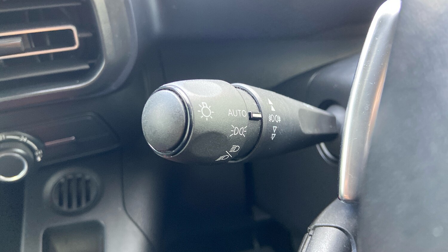 Used Peugeot Rifter 2021 for sale - 76043913: Photo 27