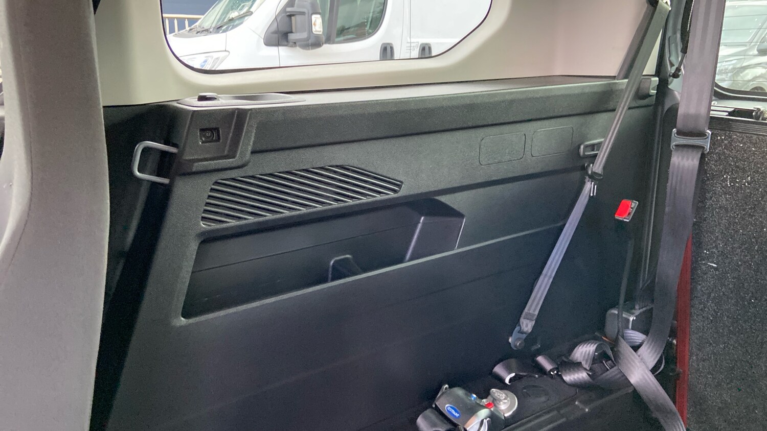 Used Peugeot Rifter 2021 for sale - 76043913: Photo 53