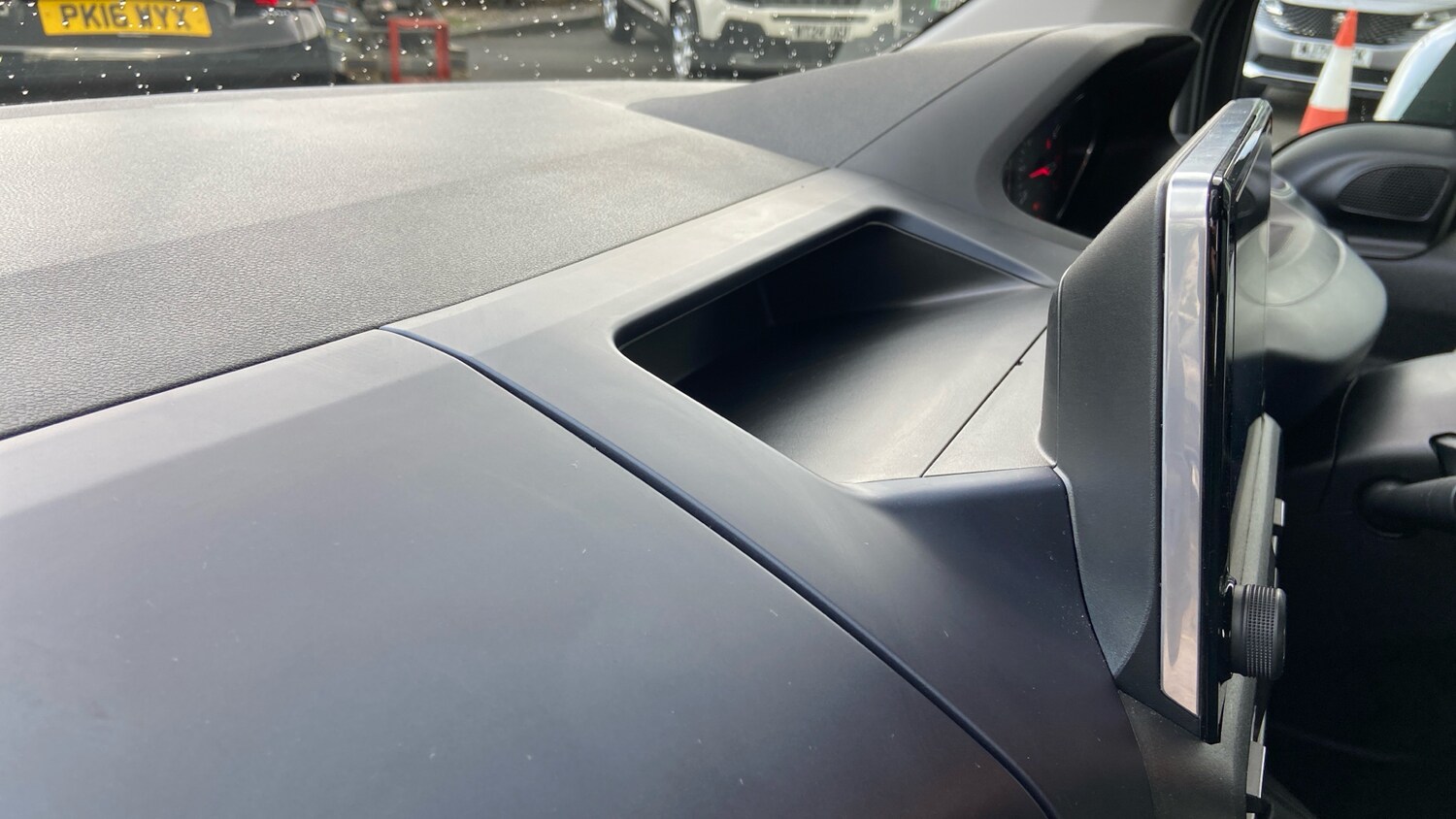 Used Peugeot Rifter 2021 for sale - 76043913: Photo 64