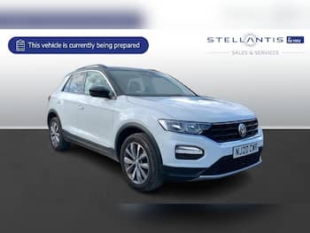 Used Volkswagen T-Roc 2020 for sale - 79610172: Photo