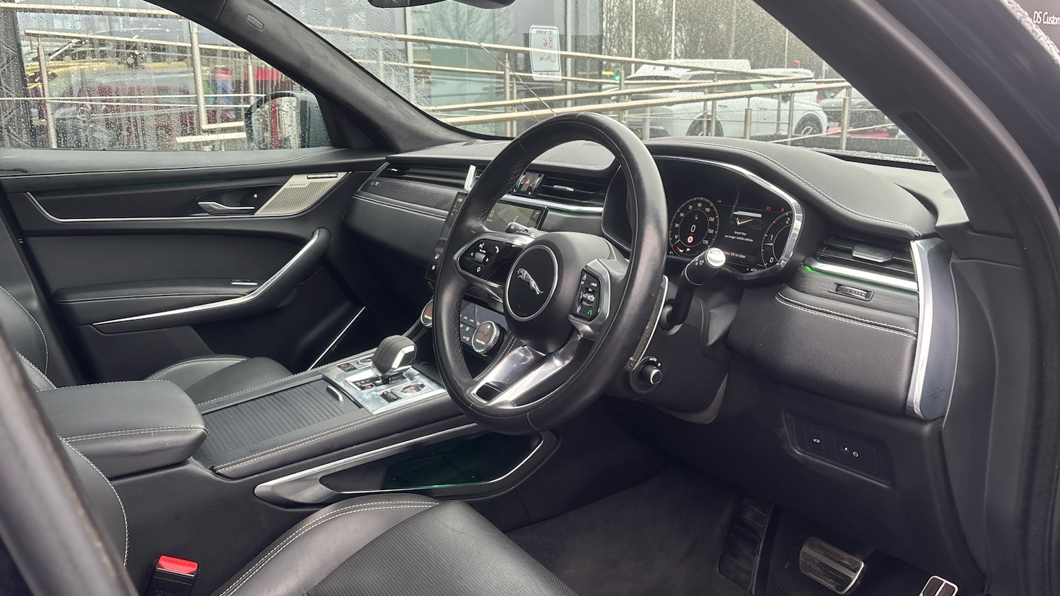 Used Jaguar F-Pace 2023 for sale - 77254274: Photo 13