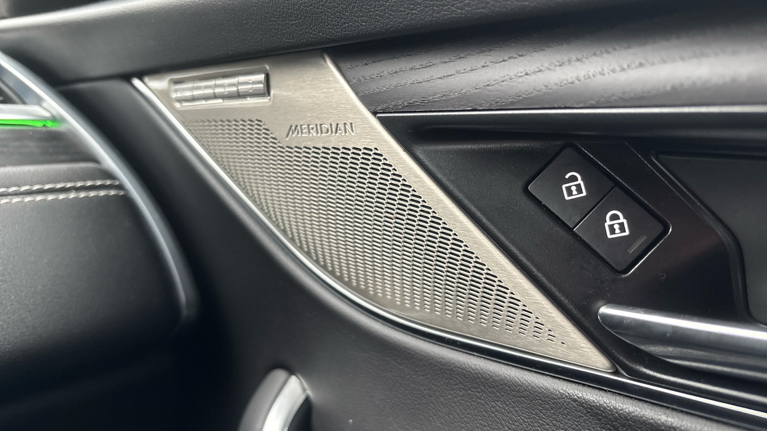 Used Jaguar F-Pace 2023 for sale - 77254274: Photo 23