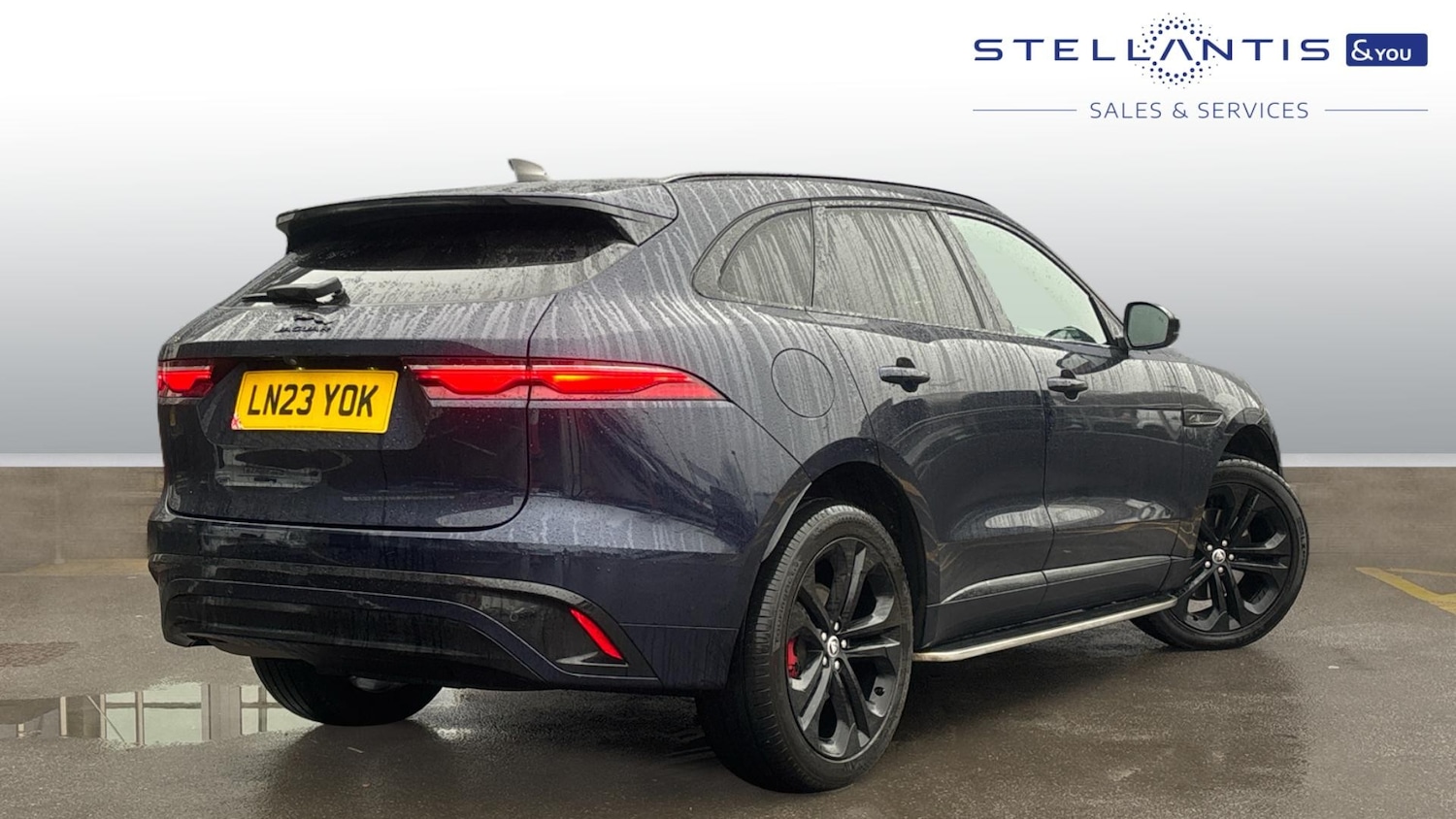 Used Jaguar F-Pace 2023 for sale - 77254274: Photo 4