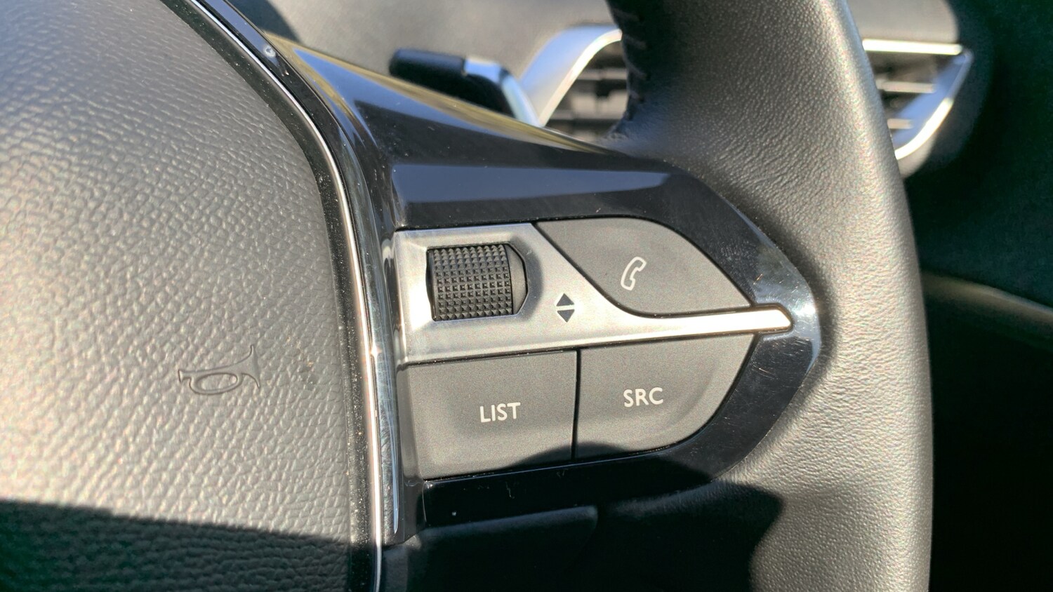 Used Peugeot 3008 2024 for sale - 76003042: Photo 24