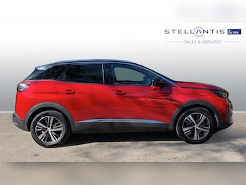 Used Peugeot 3008 2024 for sale - 76003042: Photo 2