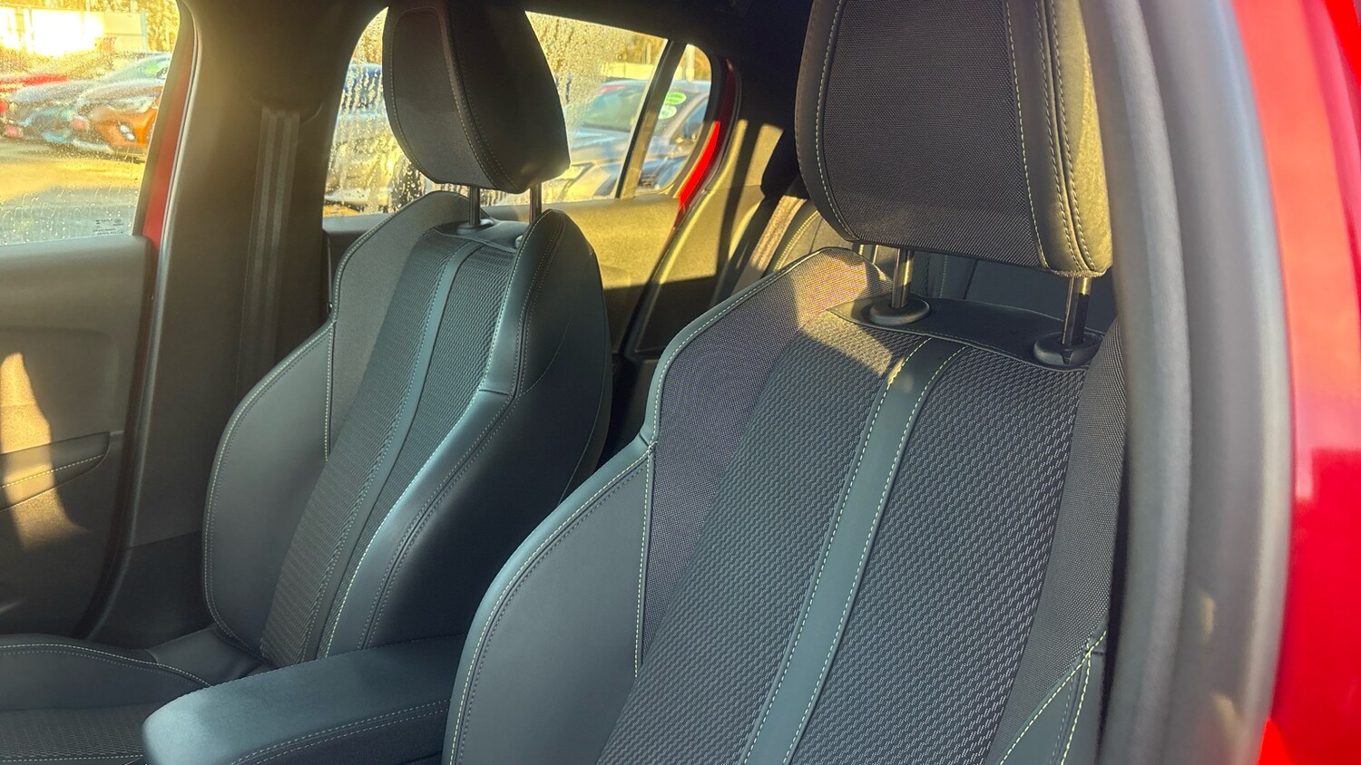 Used Peugeot 208 2025 for sale - 76887902: Photo 43