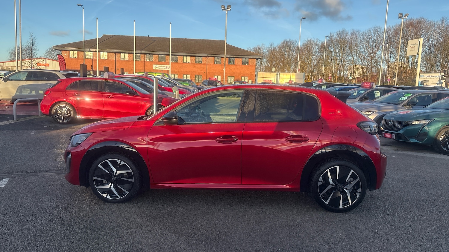 Used Peugeot 208 2025 for sale - 76887902: Photo 7