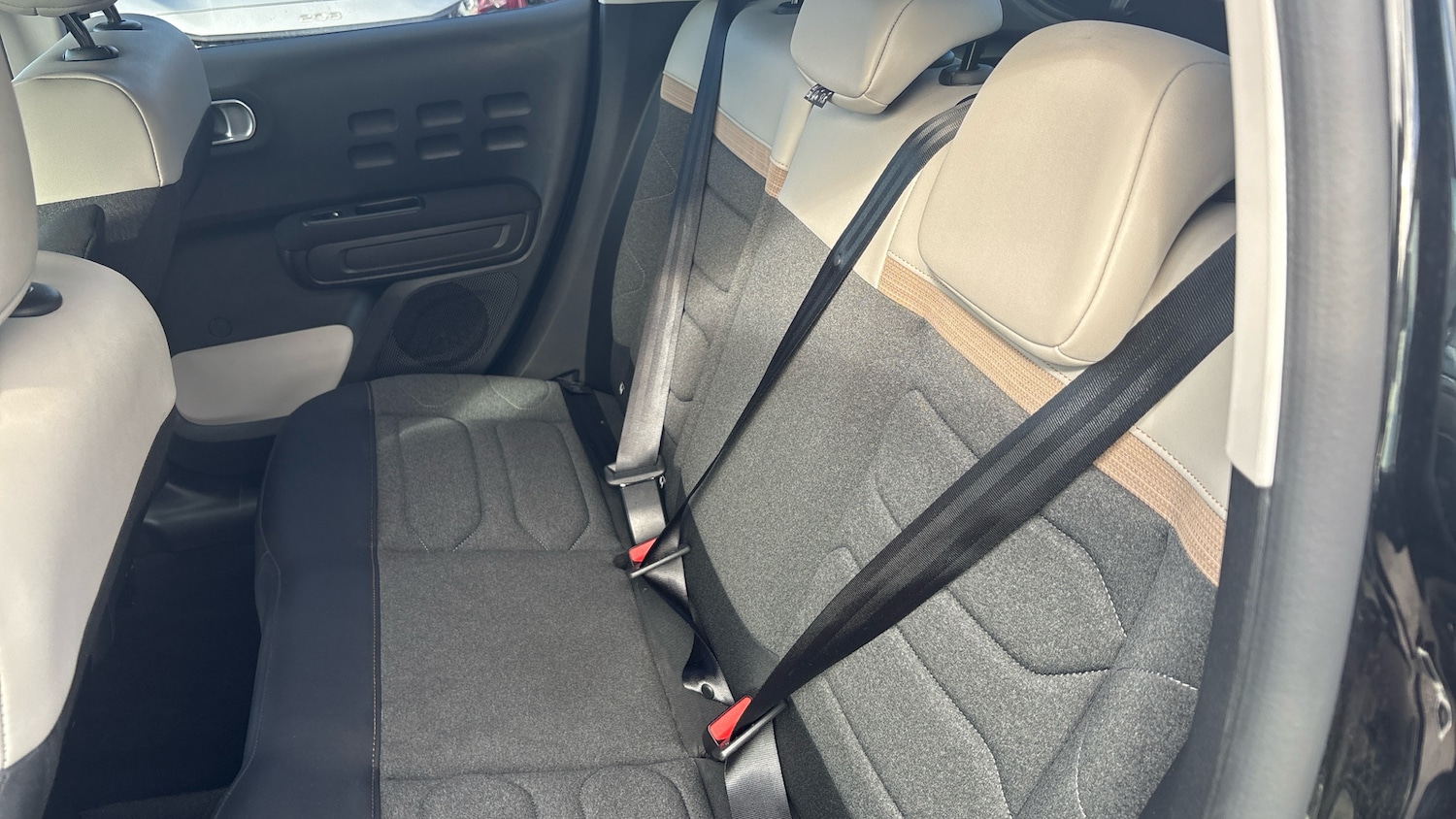 Used Citroen C3 2023 for sale - 76887890: Photo 32