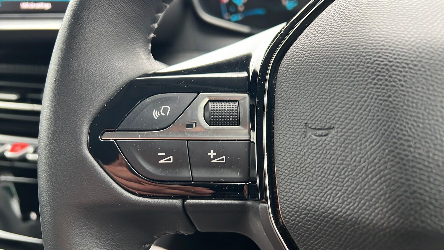 Used Peugeot 208 2021 for sale - 78186281: Photo 18