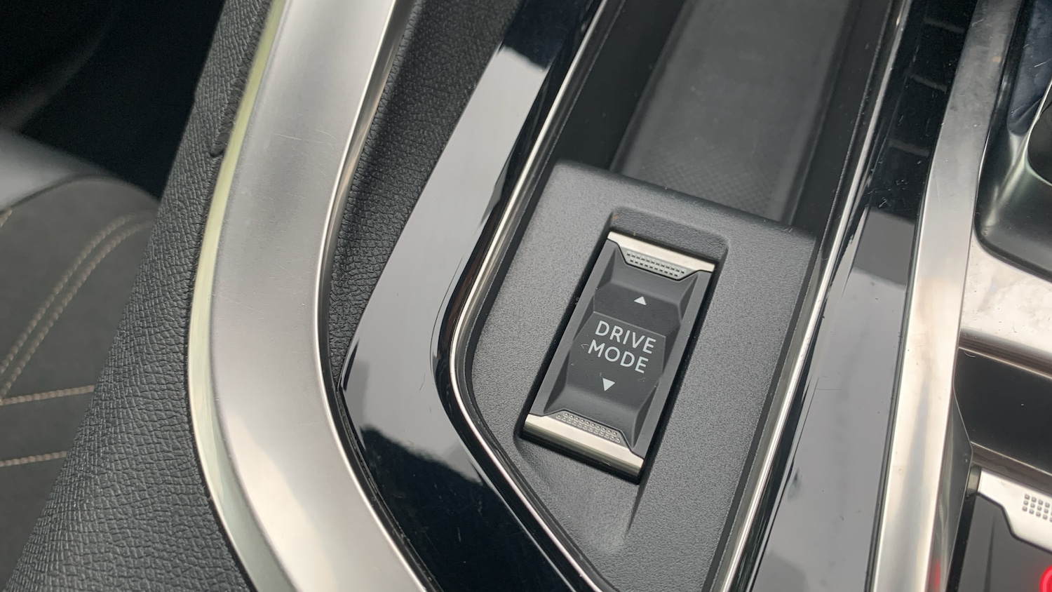 Used Peugeot 5008 2022 for sale - 76486450: Photo 59