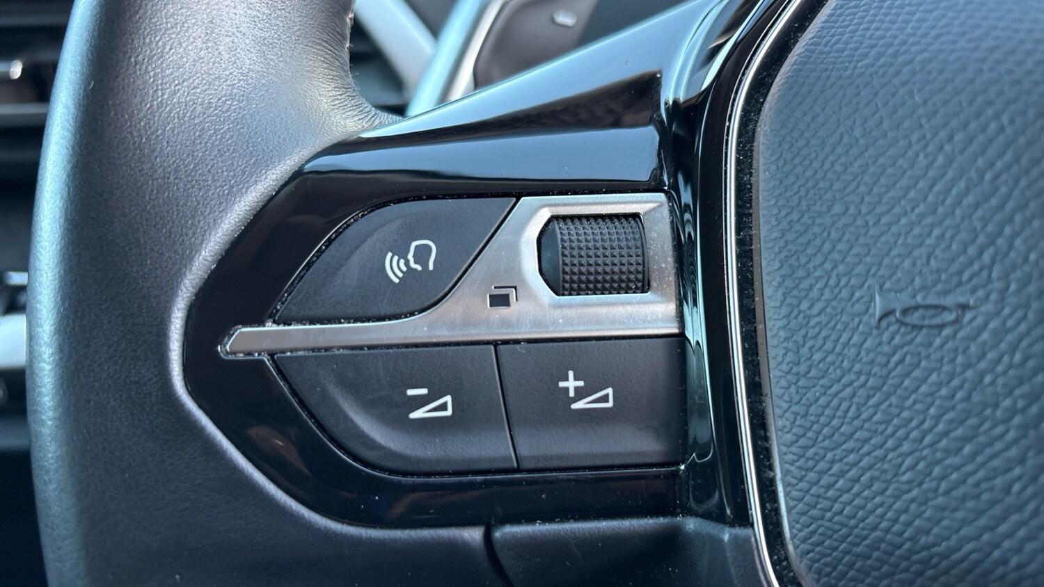 Used Peugeot 3008 2022 for sale - 76667837: Photo 24