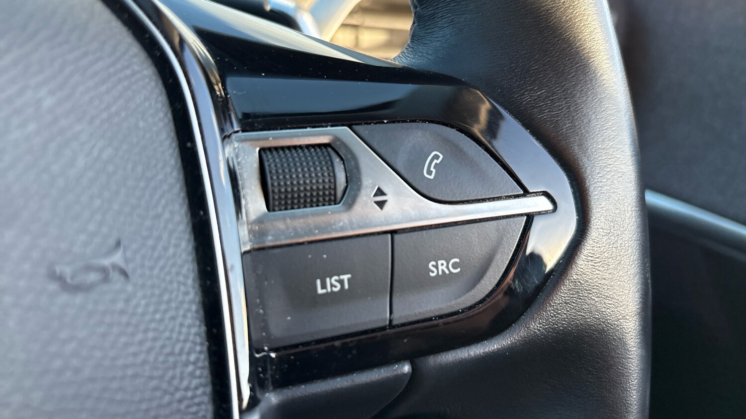 Used Peugeot 3008 2022 for sale - 76667837: Photo 25