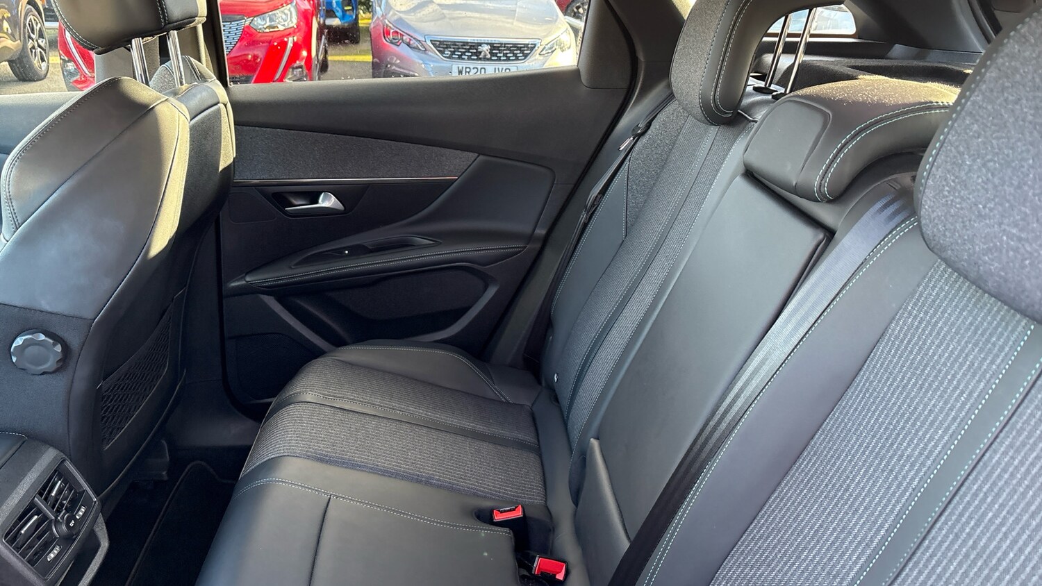 Used Peugeot 3008 2022 for sale - 76667837: Photo 34