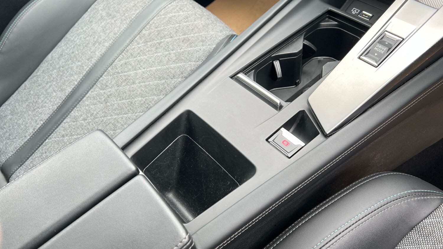 Used Peugeot 408 2023 for sale - 78171958: Photo 21