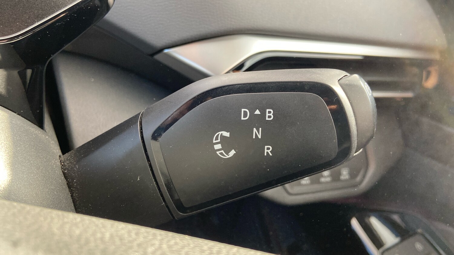 Used Volkswagen ID4 2024 for sale - 76033052: Photo 20