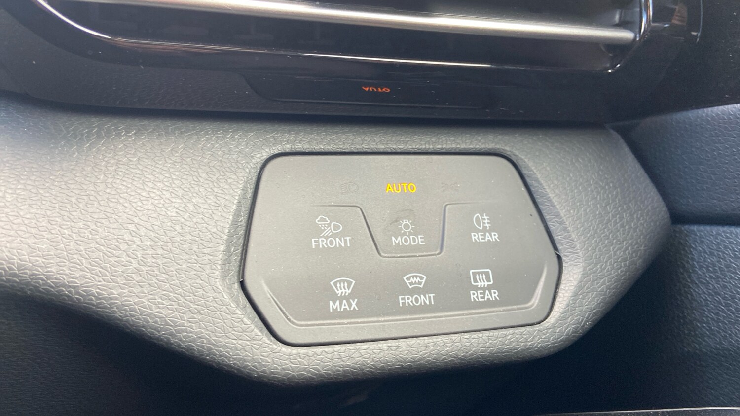 Used Volkswagen ID4 2024 for sale - 76033052: Photo 33