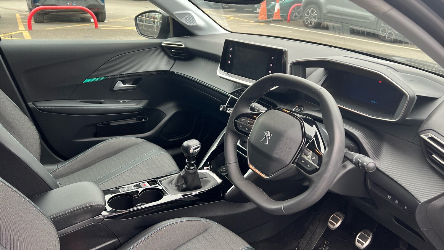 Used Peugeot 208 2023 for sale - 78102260: Photo 11