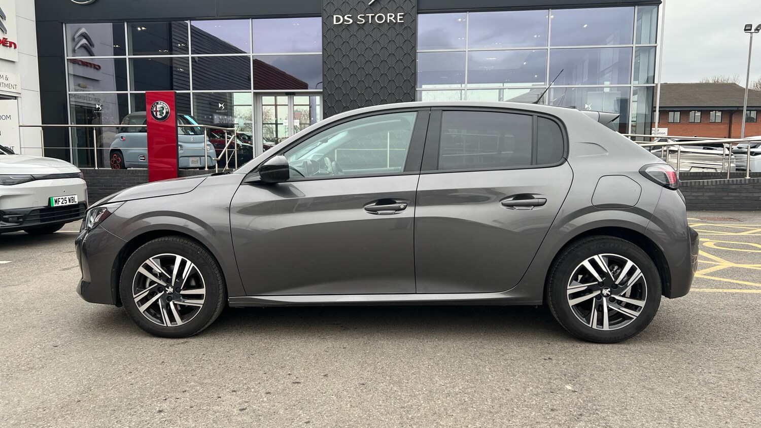 Used Peugeot 208 2023 for sale - 78102260: Photo 6